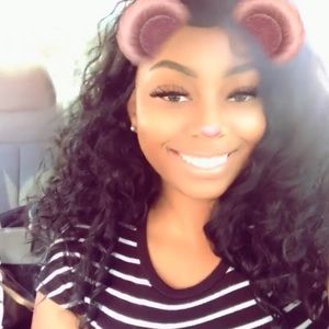 Meet your Posher, Leonah